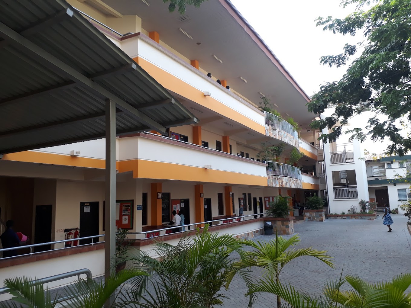 Schools - Cantonments, Accra