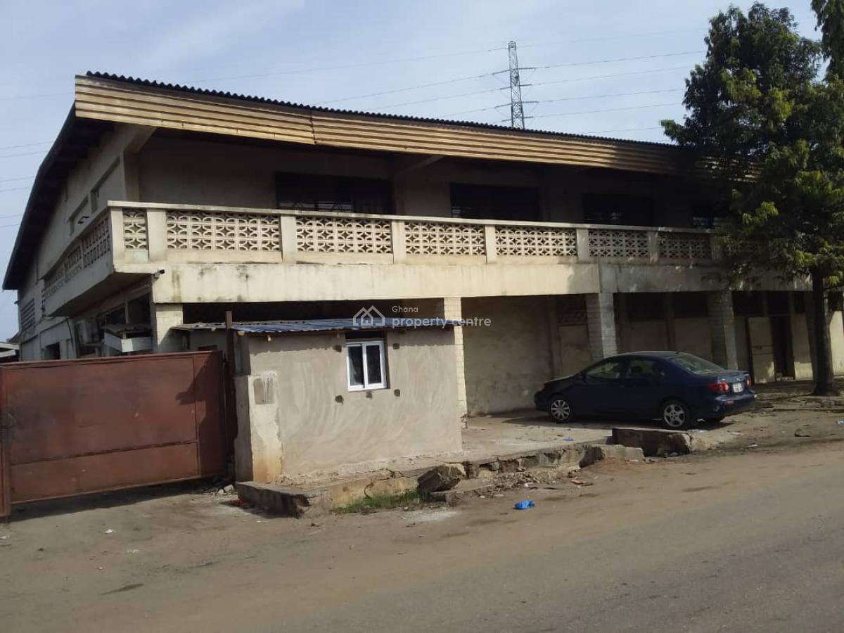 Warehouse with 3 Shops, Accra Avenor, Accra Metropolitan, Accra, Warehouse for Rent