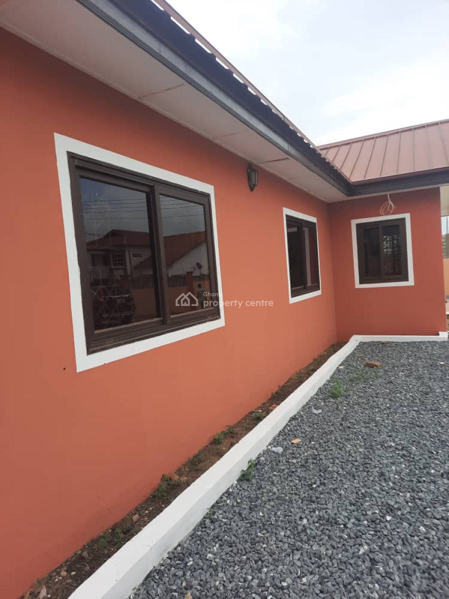 Beautiful & Spacious 3 Bedrooms ( Ensuite) House, 871 Love Hill, Community 25, Tema, Accra, Detached Bungalow for Rent