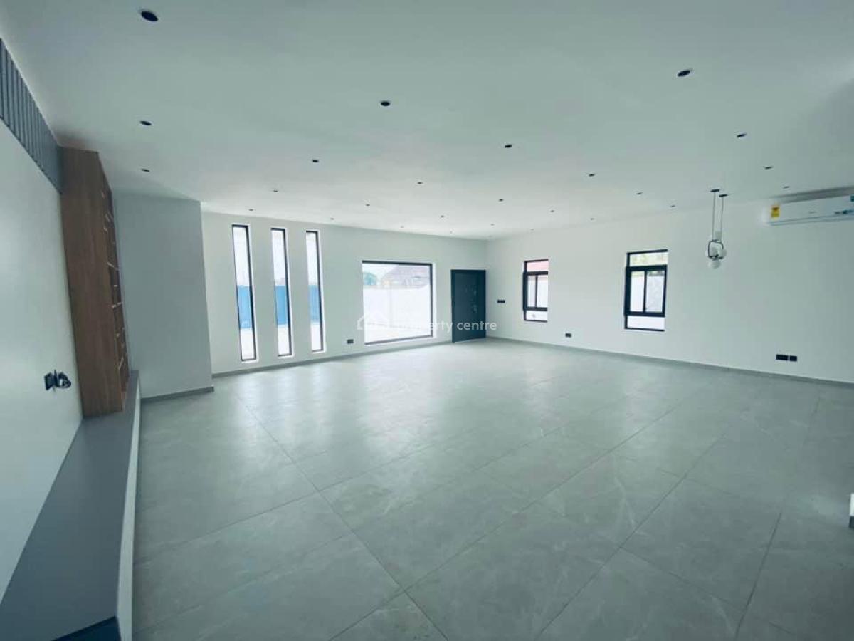 Luxurious Executive 4 Bedrooms Houses with 2 Bedrooms Boys Quarters, American House, East Legon, Accra, House for Sale