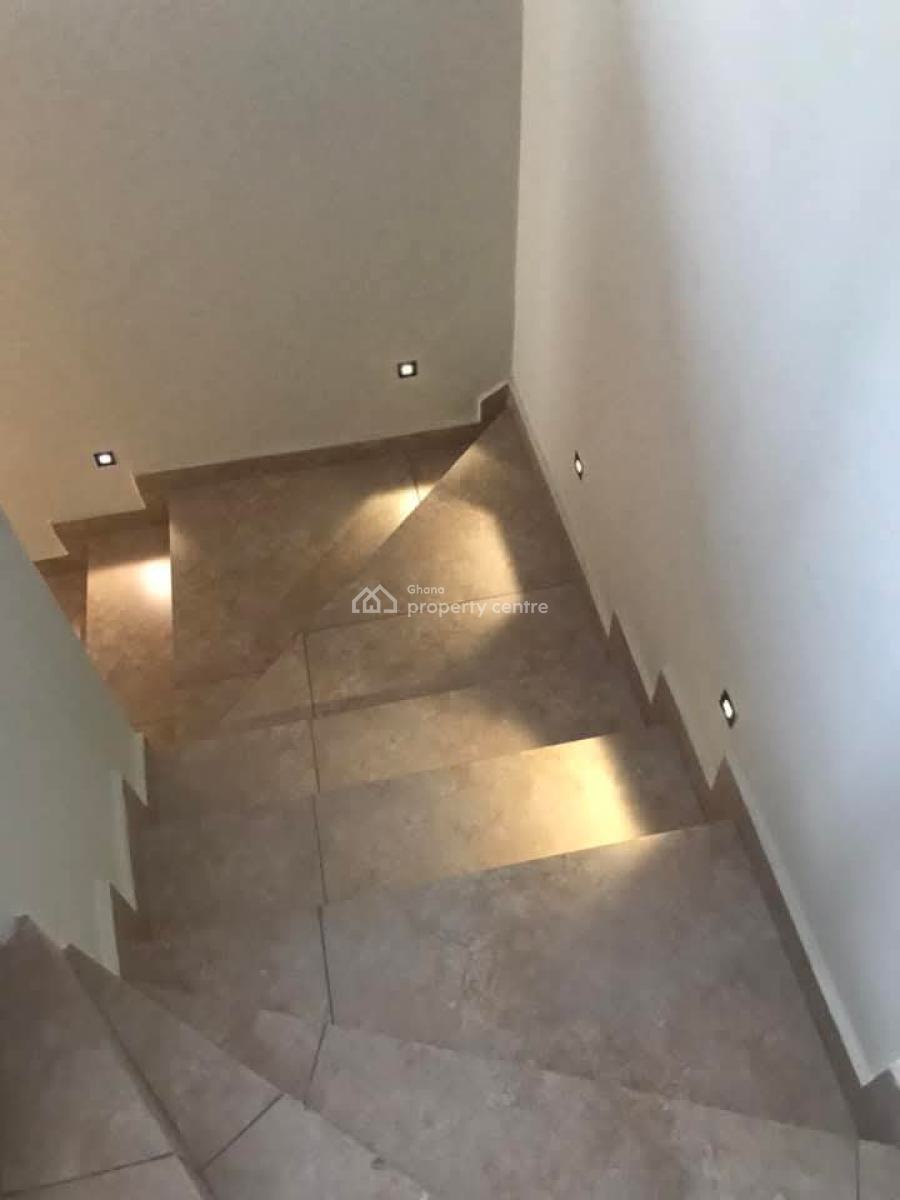 4 Bedrooms Furnished Townhouse, Adenta - Sakora, Adenta Municipal, Accra, Townhouse for Sale