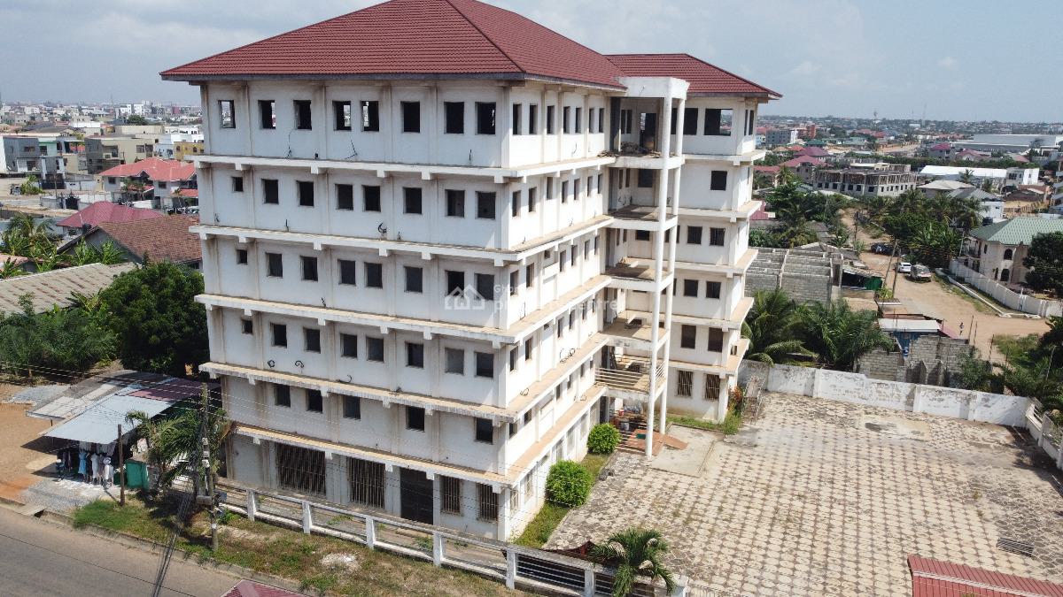 Commercial  Property, Tseaddo-airport Hills, Accra Metropolitan, Accra, Plaza / Complex / Mall for Sale