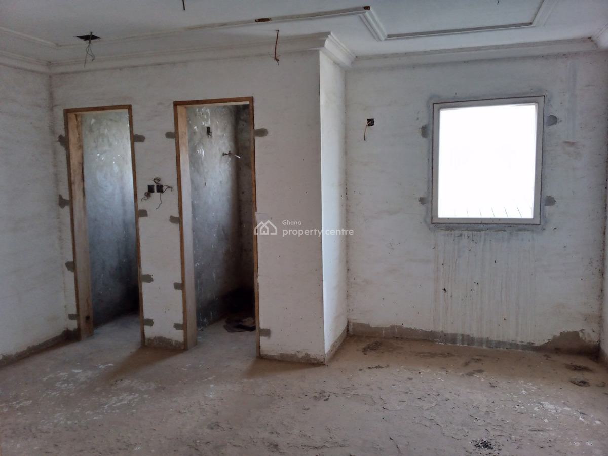 Commercial  Property, Tseaddo-airport Hills, Accra Metropolitan, Accra, Plaza / Complex / Mall for Sale