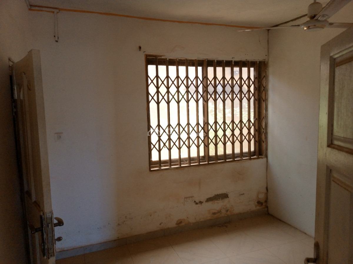 12 Rooms for Commercial, Tema Golf City, Tema, Accra, Hotel / Guest House for Rent