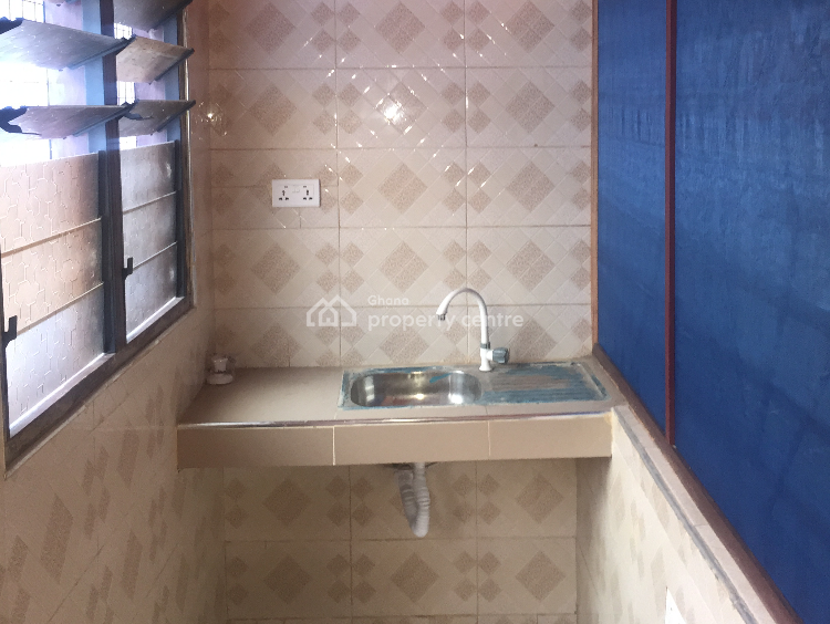 New Chamber & Hall Self Contained, Lante George, La (labadi), La Dade Kotopon Municipal, Accra, Mini Flat for Rent