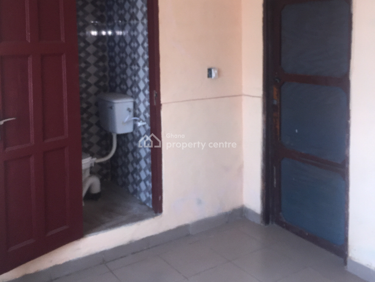 New Chamber & Hall Self Contained, Lante George, La (labadi), La Dade Kotopon Municipal, Accra, Mini Flat for Rent