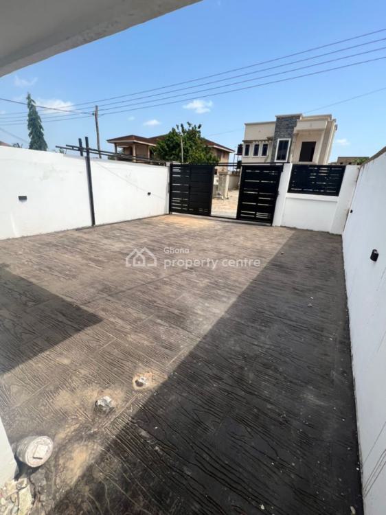 Ultra Modern Semi-detached 3 Bedroom House, Dome, Ga East Municipal, Accra, Semi-detached Duplex for Sale