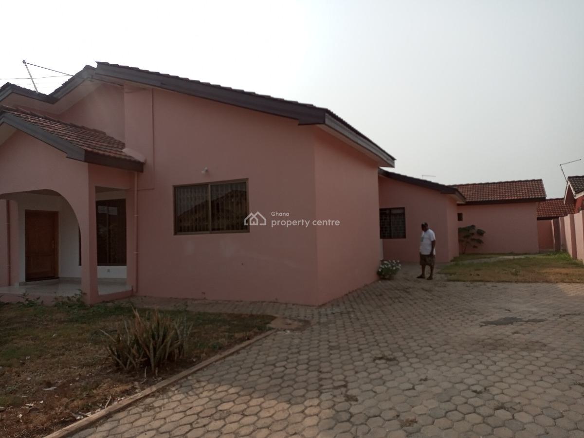 5bedrooms House in Community25 Annex, Mataheko,tema, Afienya, Tema, Accra, House for Rent