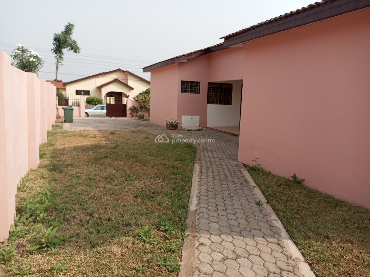 5bedrooms House in Community25 Annex, Mataheko,tema, Afienya, Tema, Accra, House for Rent