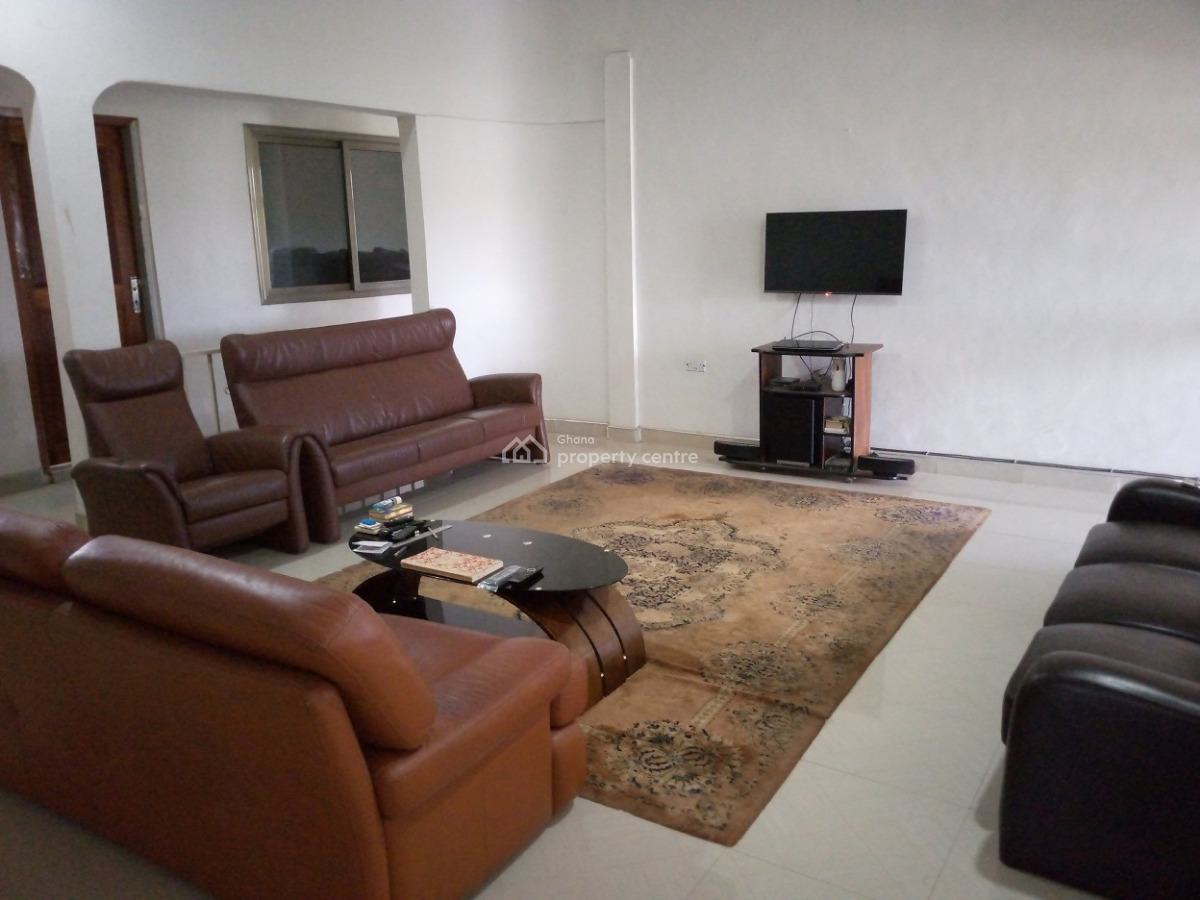 8 Bedrooms House, Takoradi, Sekondi-takoradi, Western Region, House for Sale