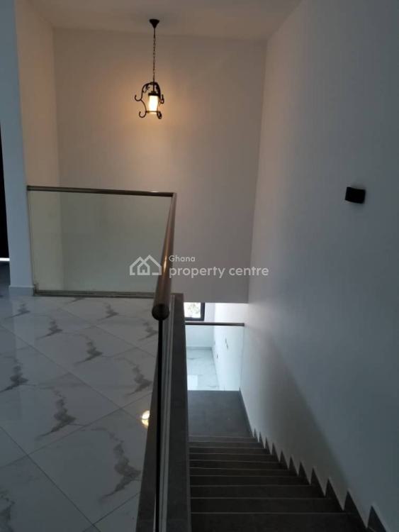 For Rent 4 Bedrooms House In A Gated Community, Achimota, Accra 4