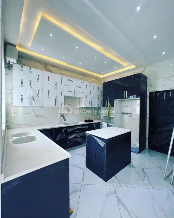 a Luxury 4 Bedrooms with a Penthouse Master Bedroom, East Legon, Accra, House for Sale