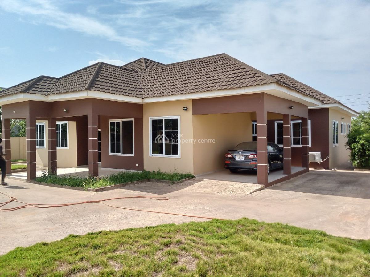5 Bedrooms House in Tema Community25, Tema Community 25, Devtraco Estate, Tema, Accra, House for Sale