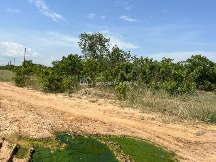 Incredible Estate Land, Tema-aflao Road, Dawhenya, Tema, Accra, Residential Land for Sale