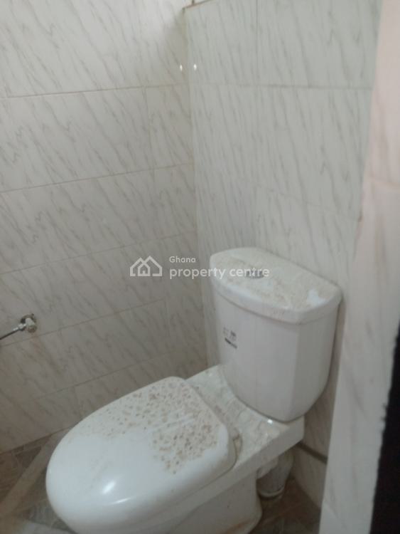 3 Bedrooms, Bushroad Police Station, Teshie-nungua Estates, Accra, Mini Flat for Rent