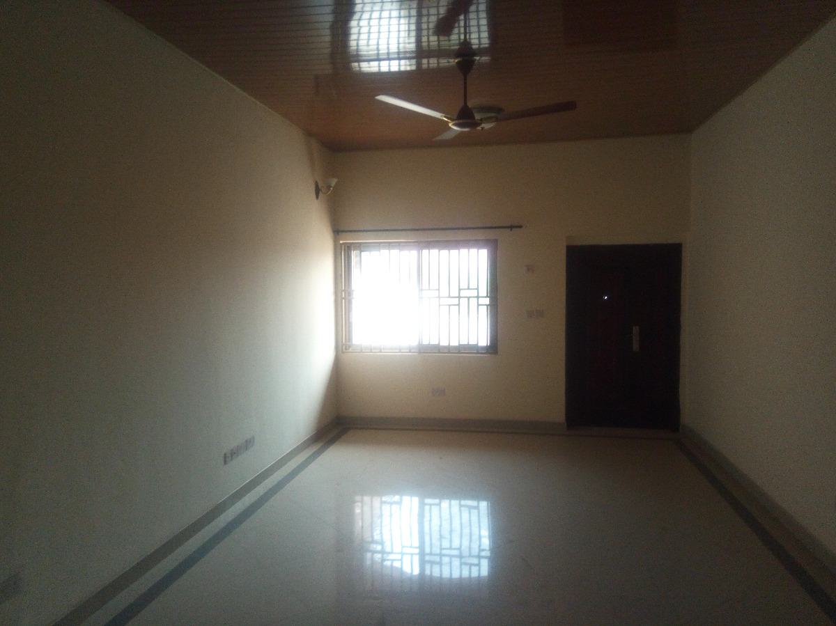 3 Bedrooms House, Tema Community 25, Tema, Accra, Semi-detached Bungalow for Rent