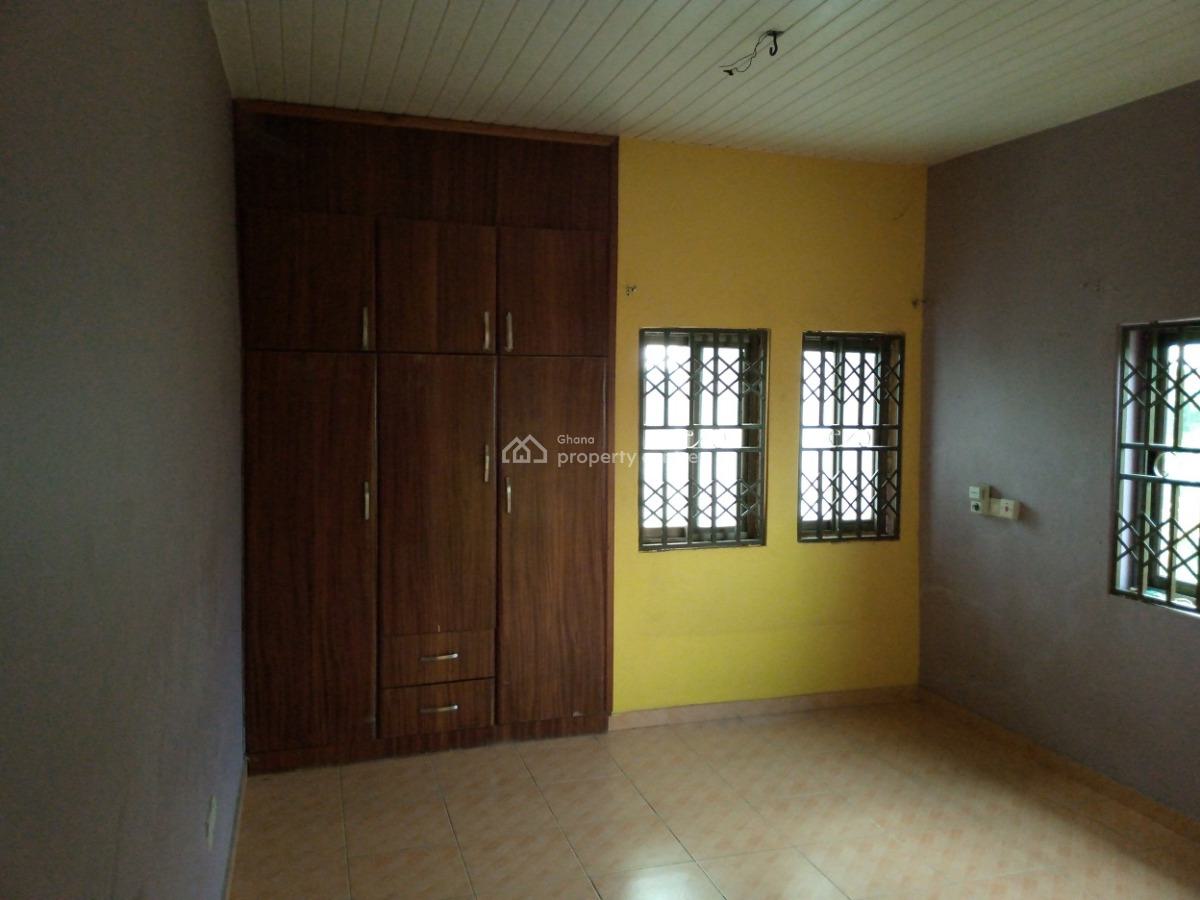 8 Bedrooms House, Gbetsile, Mataheko, Tema, Accra, House for Rent