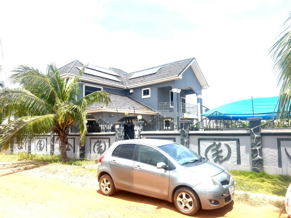 6 Bedrooms House, Tema Community 25, Tema, Accra, House for Rent
