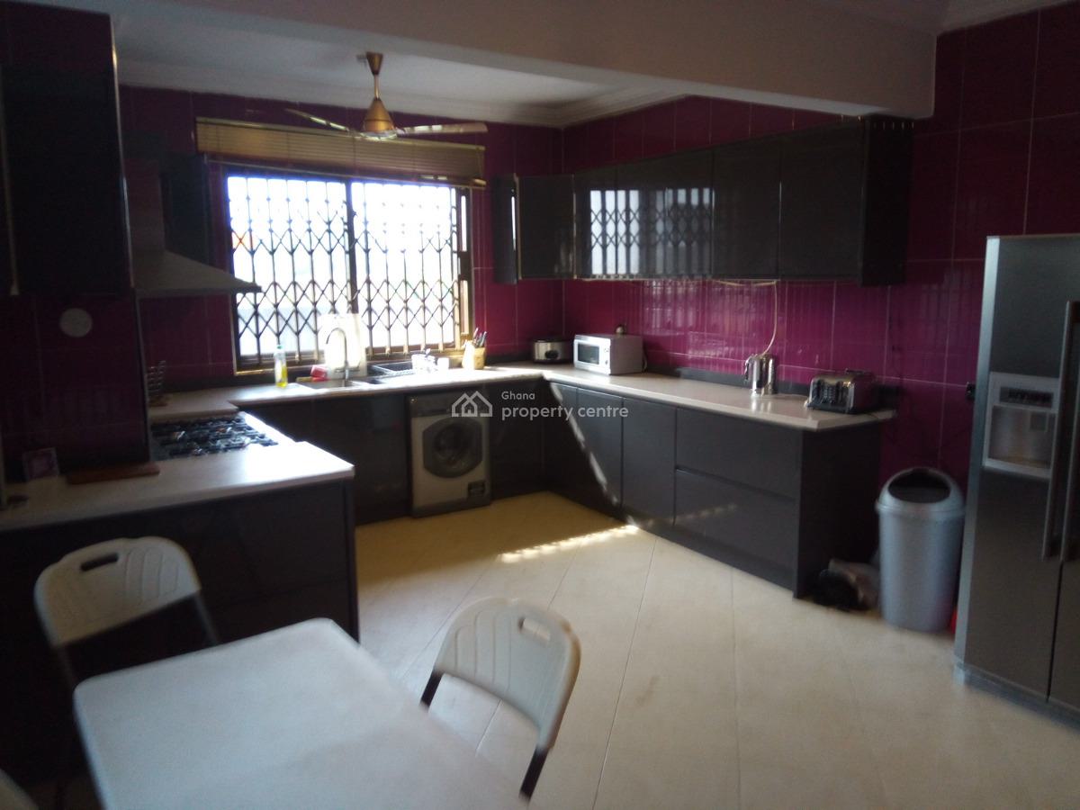6 Bedrooms House, Tema Community 25, Tema, Accra, House for Rent