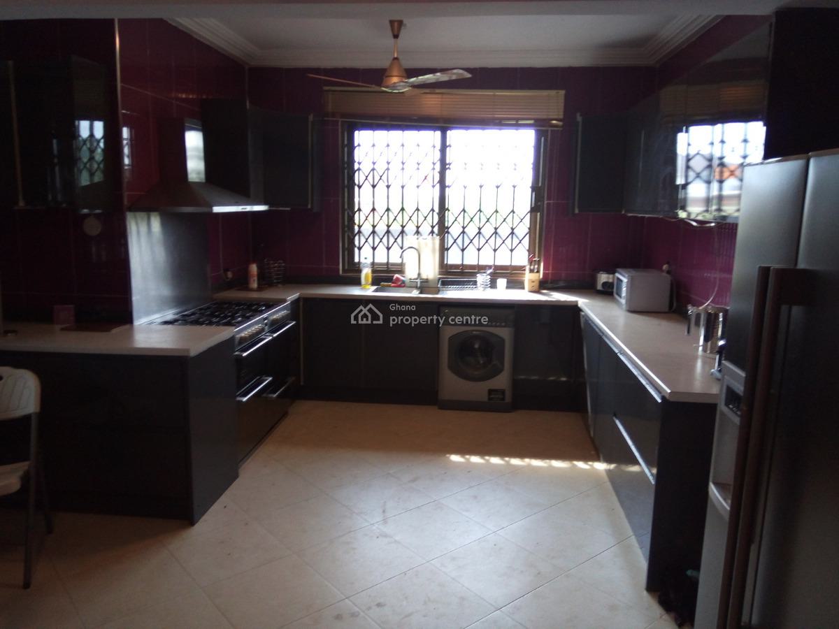 6 Bedrooms House, Tema Community 25, Tema, Accra, House for Rent