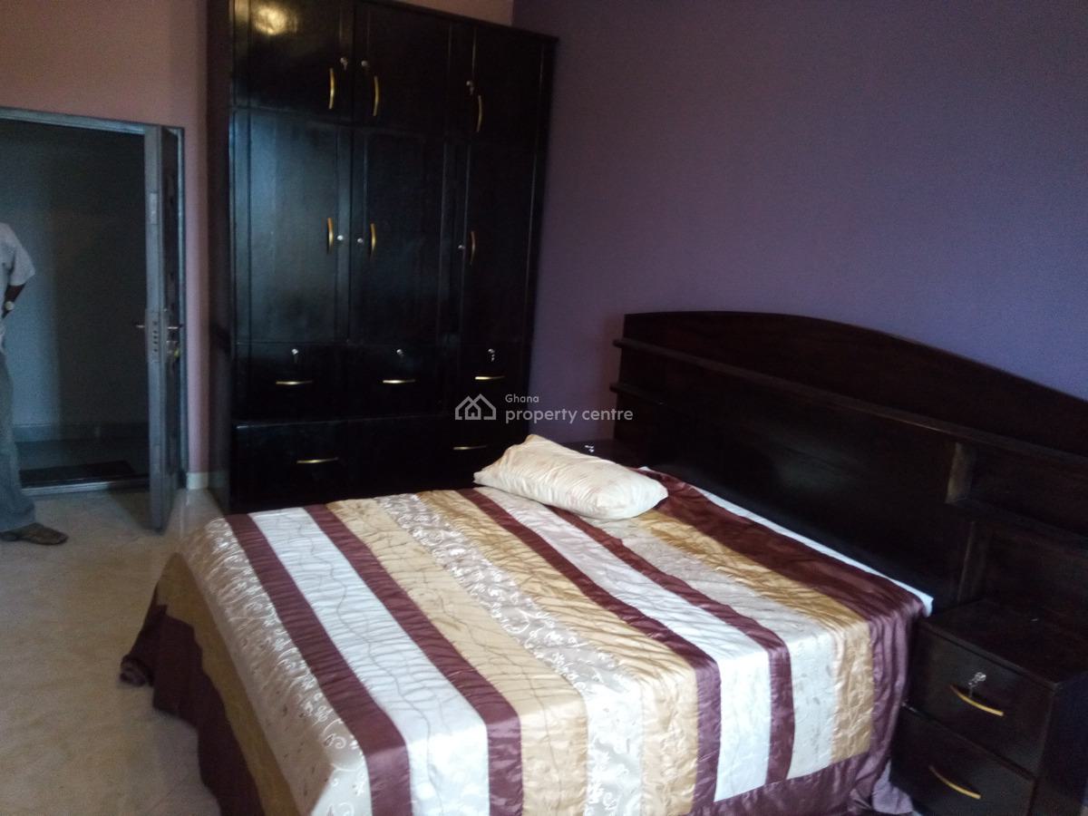 6 Bedrooms House, Tema Community 25, Tema, Accra, House for Rent