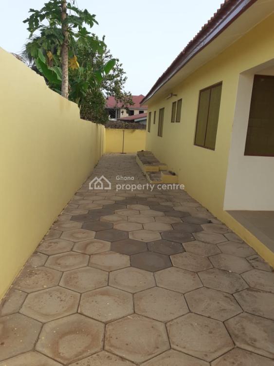 For Rent Three Bed Semi Detached At Spintex, Spintex, Accra 3 Beds