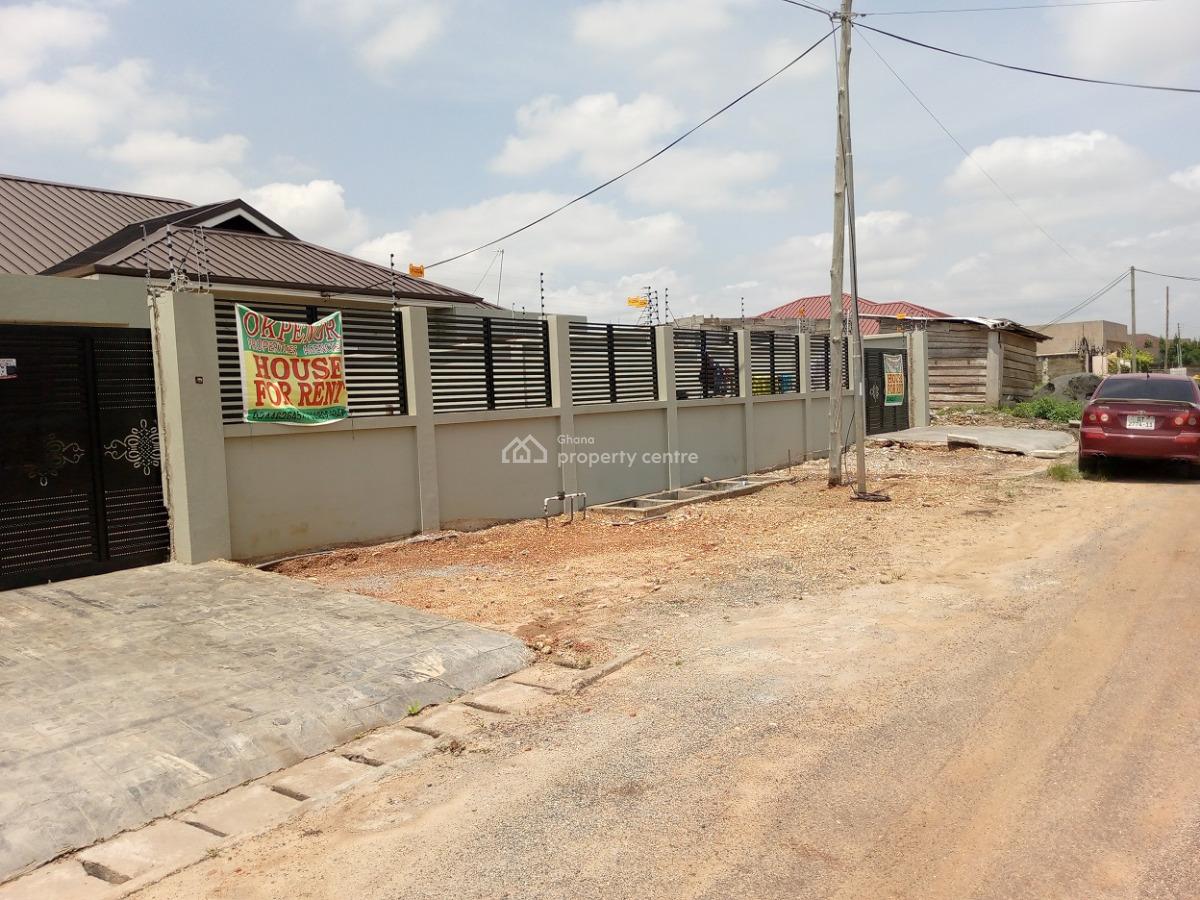 3bedrooms House, Community 25, Tema, Accra, Semi-detached Bungalow for Rent