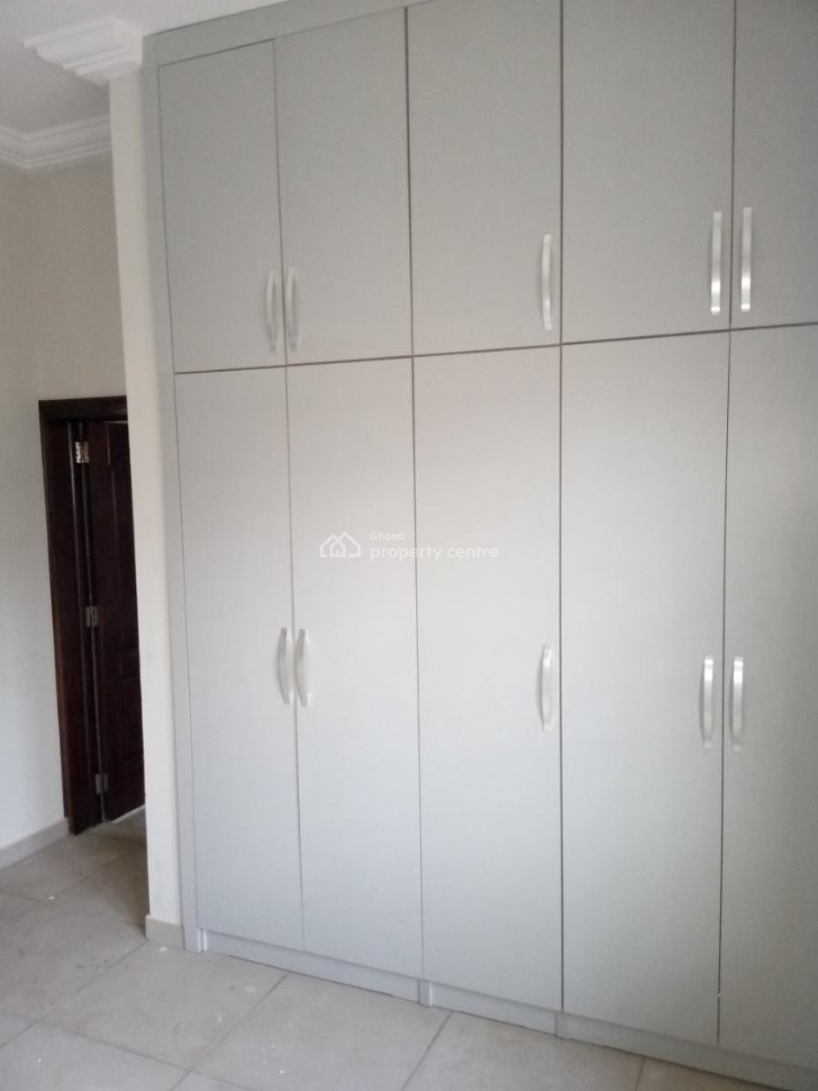 3bedrooms House, Community 25, Tema, Accra, Semi-detached Bungalow for Rent