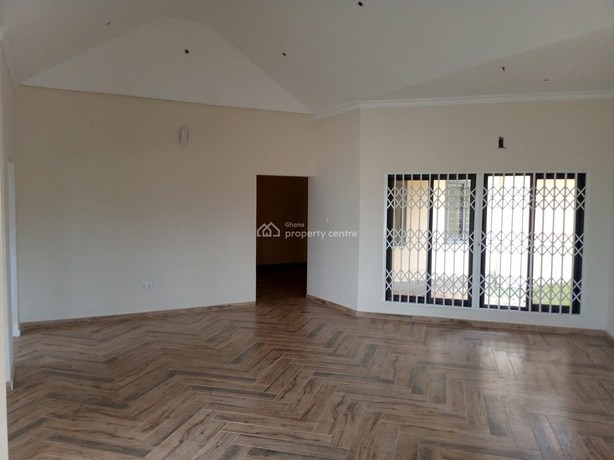 5 Bedrooms House, Community 25, Tema, Accra, House for Sale