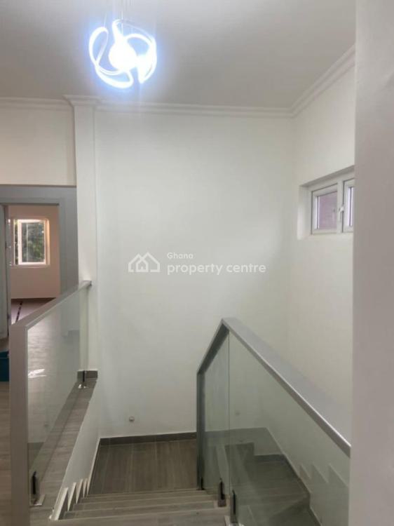 3 Bedrooms House, Oyarifa, La Nkwantanang Madina Municipal, Accra, Detached Duplex for Rent