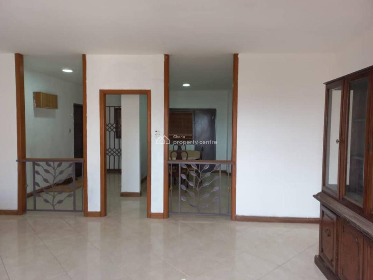 3 Bedroom Flat, Madina, La Nkwantanang Madina Municipal, Accra, Apartment for Rent