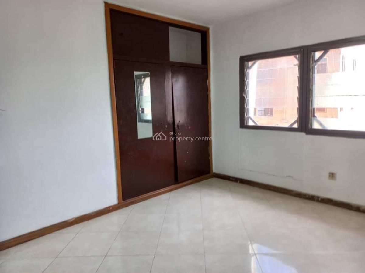 3 Bedroom Flat, Madina, La Nkwantanang Madina Municipal, Accra, Apartment for Rent