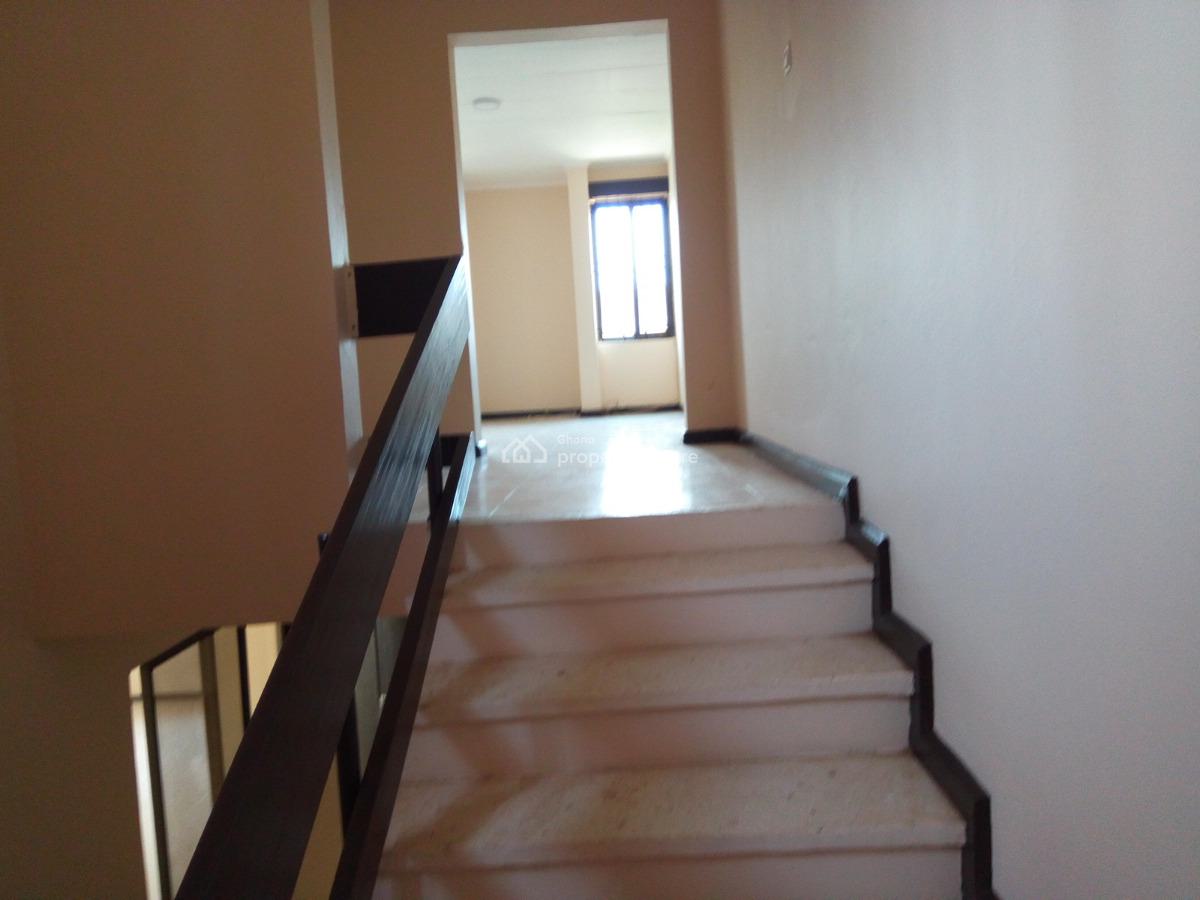 4 Bedroom with 2 Bedroom Boys Quarters, Community 18, Spintex, Accra, House for Rent
