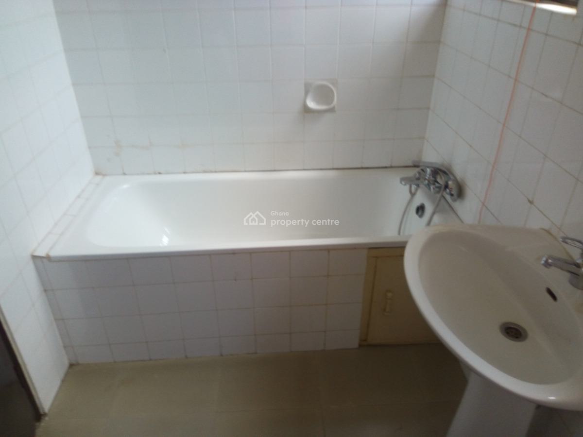 4 Bedroom with 2 Bedroom Boys Quarters, Community 18, Spintex, Accra, House for Rent