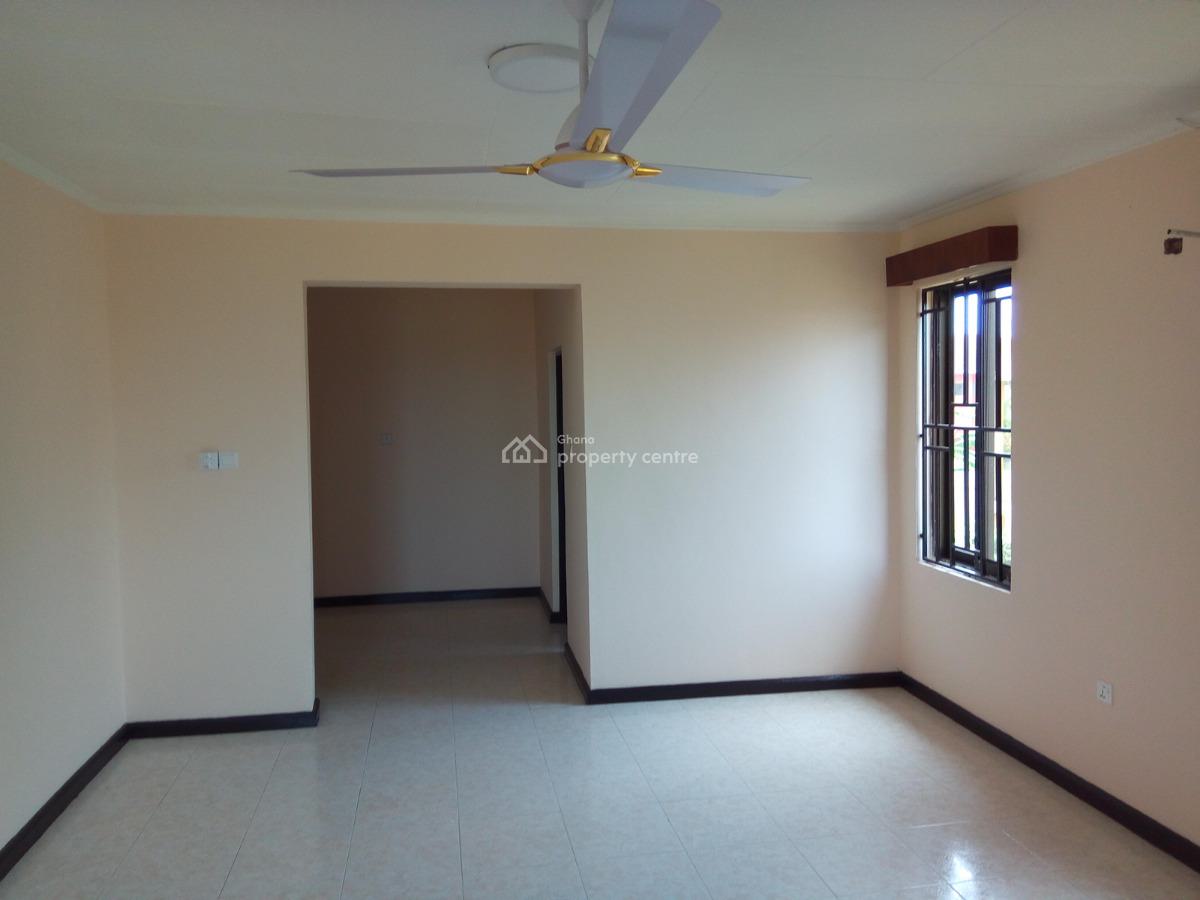 4 Bedroom with 2 Bedroom Boys Quarters, Community 18, Spintex, Accra, House for Rent