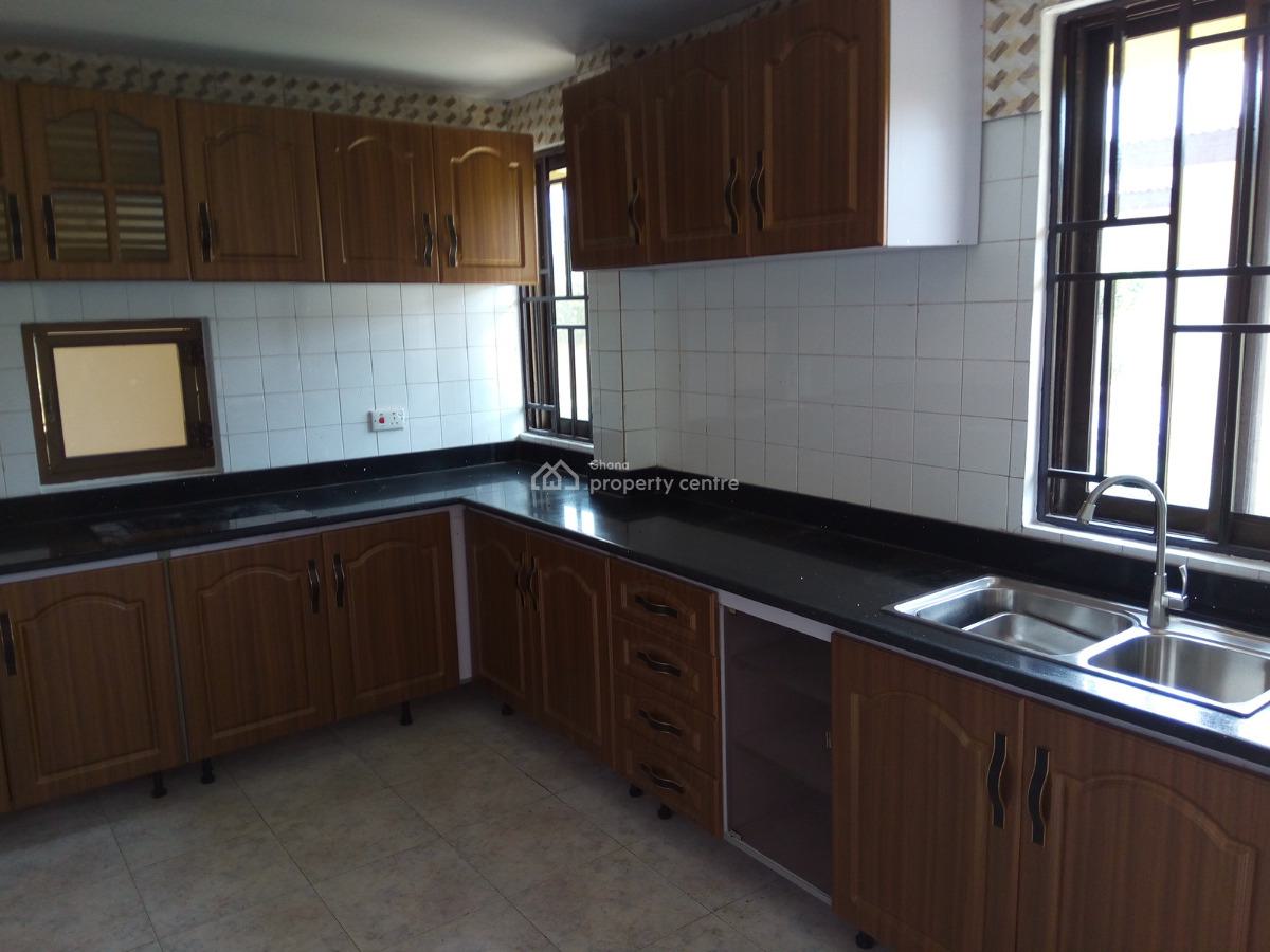 4 Bedroom with 2 Bedroom Boys Quarters, Community 18, Spintex, Accra, House for Rent