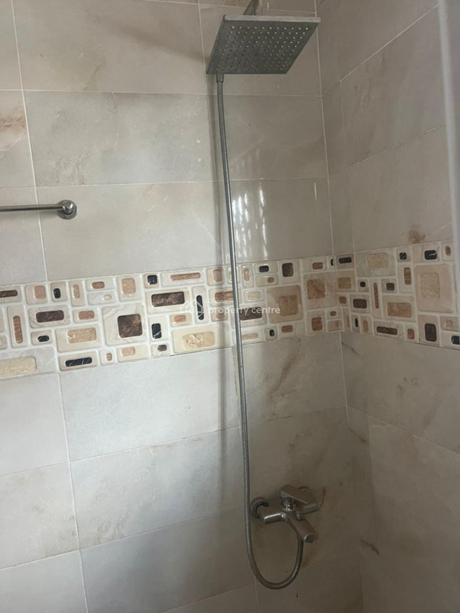 Two Storey 5 Bedrooms House, Community 25, Tema, Accra, House for Rent