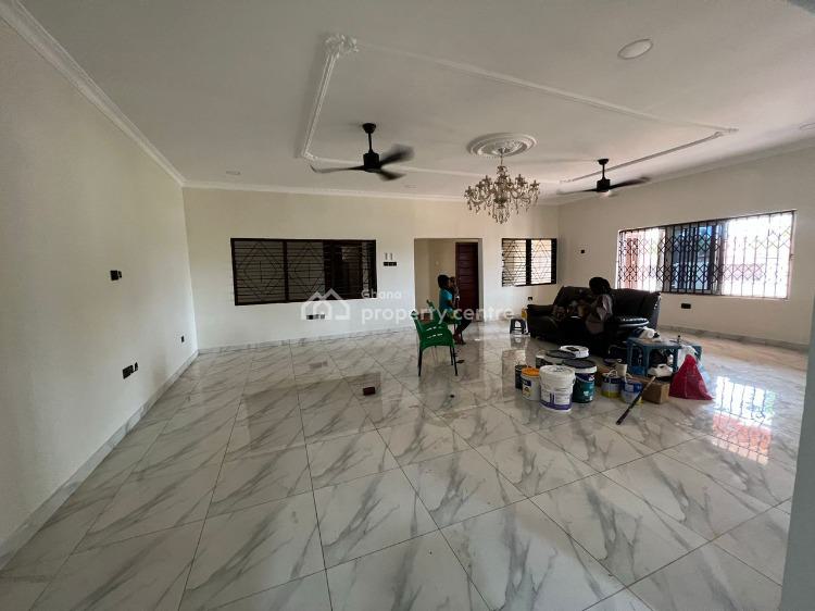6 Bedroom Self Compound, Tipper Junction (asiedu Nketia Road), Oyarifa, La Nkwantanang Madina Municipal, Accra, Apartment for Rent