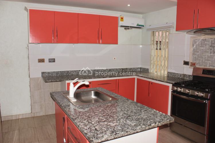 Luxurious 4 Bedrooms Executive Apartment: Your Ideal Home Awaits, Opposite Balloon Gate Estate, Kwabenya, Ga East Municipal, Accra, Townhouse for Rent