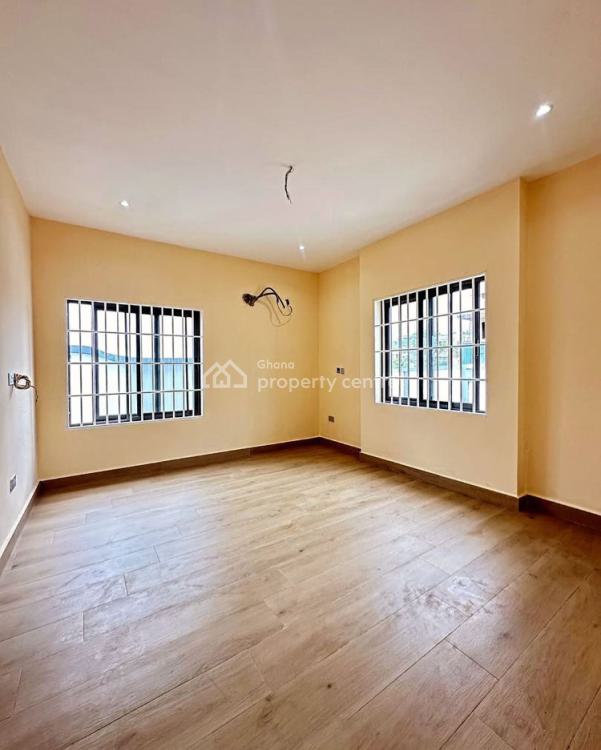 For Sale 4 Bedrooms Home Comet Hills, Comet Hills, Kwabenya, Ga East