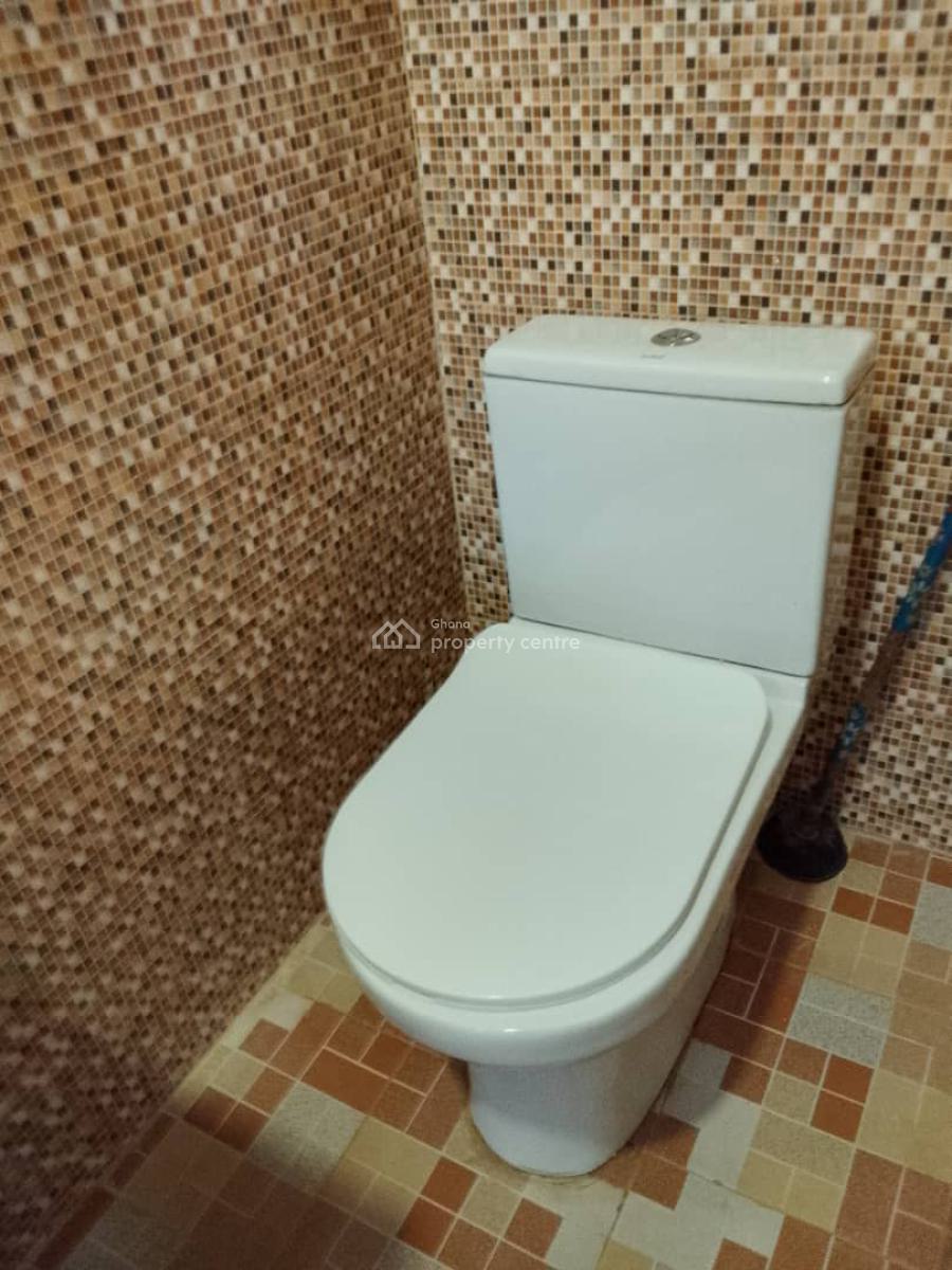 One Bedroom Self Contain, East Airport, Airport Residential Area, Accra, Mini Flat for Rent