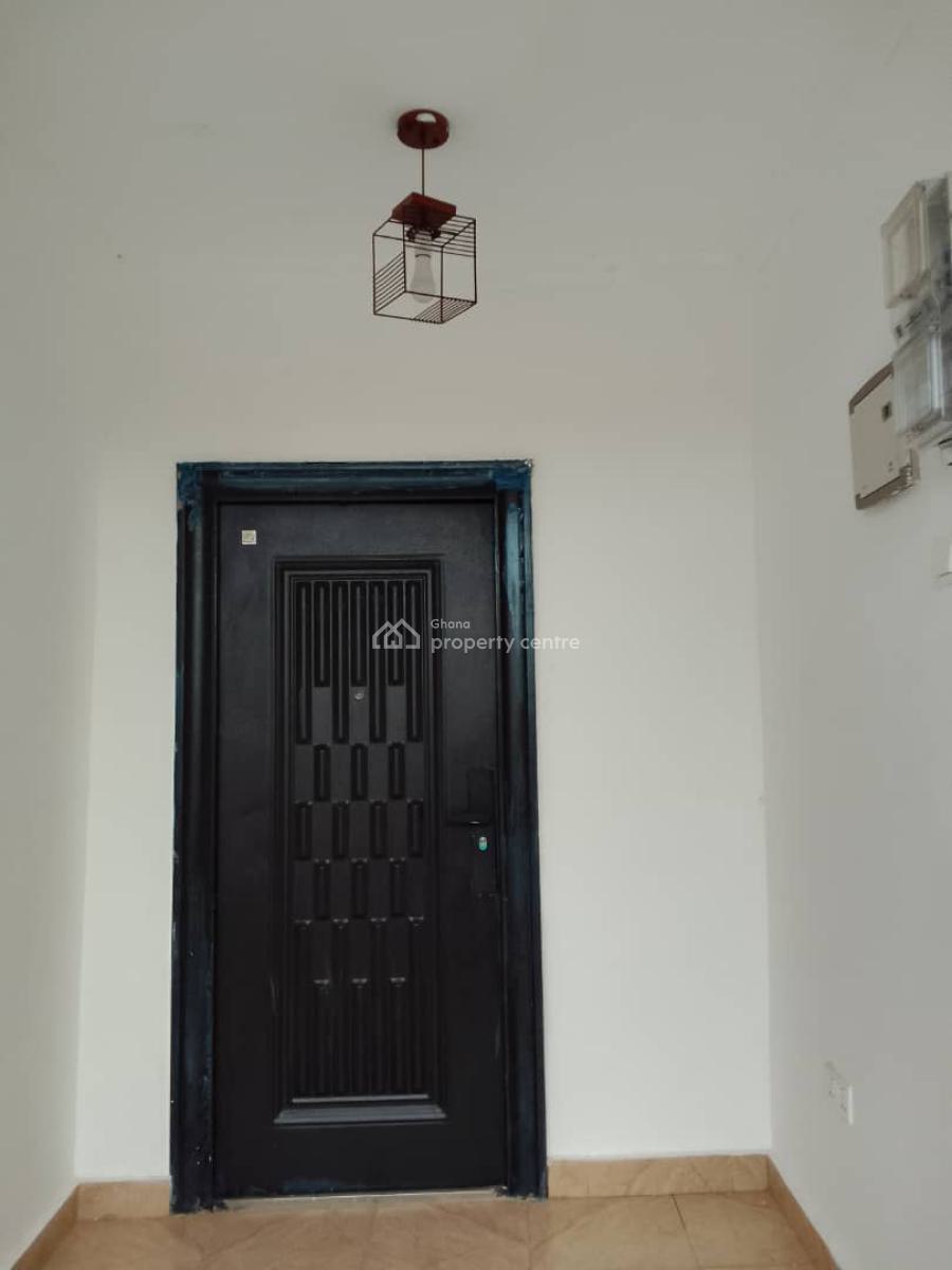 One Bedroom Self Contain, East Airport, Airport Residential Area, Accra, Mini Flat for Rent
