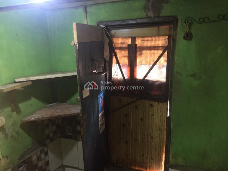 For Rent Tiled Single Room, Trade Fair Centre, La (Labadi), La Dade