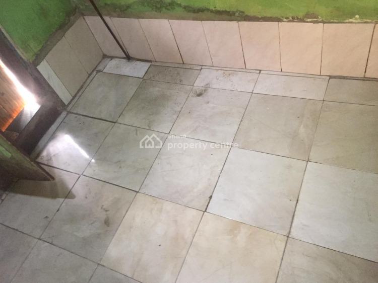 For Rent Tiled Single Room, Trade Fair Centre, La (Labadi), La Dade