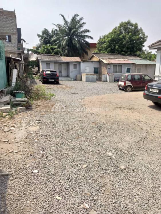 For Sale *old House On 2 Plots, Osu Oxford Street, Accra Metropolitan