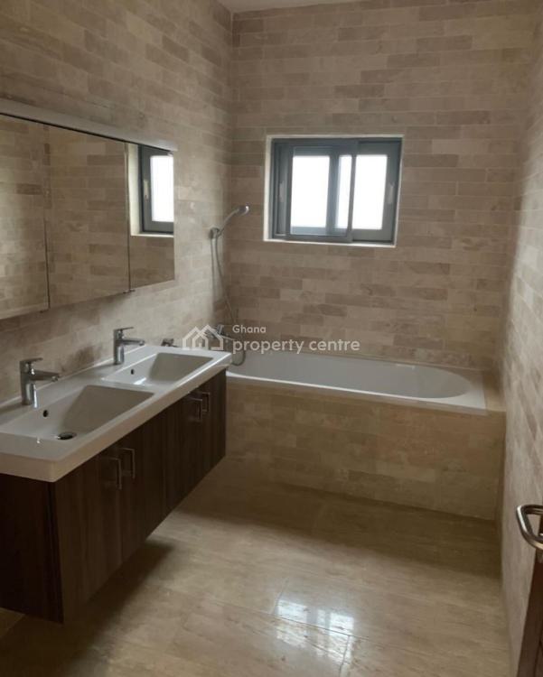 Executives 3 Bedroom Townhouse at Cantonment, Cantonments, Accra, House for Rent