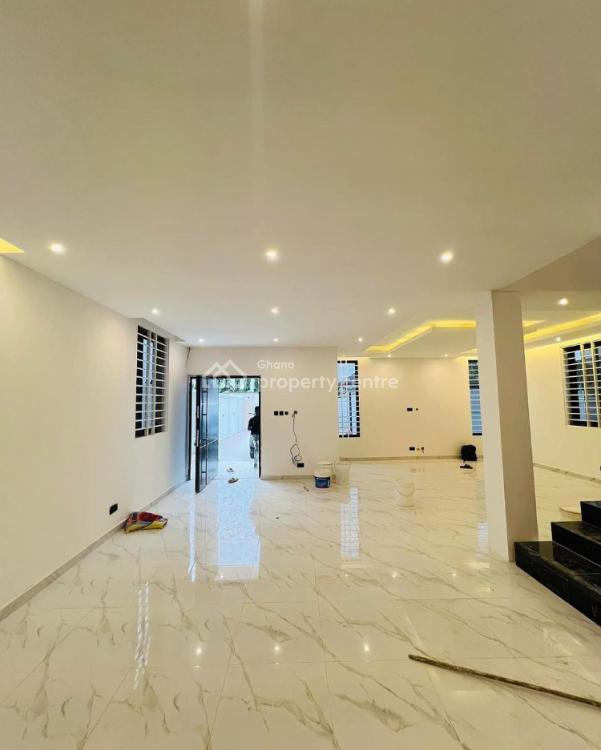 Stunning 4 Bedrooms House with Bq & Swimming Pool @ Ashaley Botwe, Ashaley Botwe, Adenta Municipal, Accra, Detached Duplex for Sale