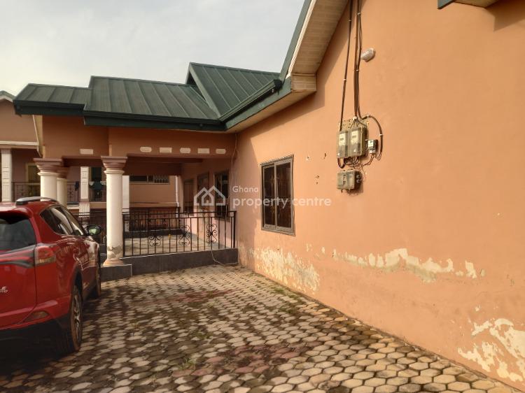 For Rent 4 Bedrooms, Near Buokrom Estate Junction., Kumasi