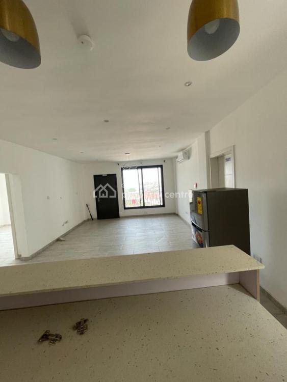 Three Bedroom Apartment, 5 Mira Street, East Airport, East Airport, Airport Residential Area, Accra, Apartment for Rent