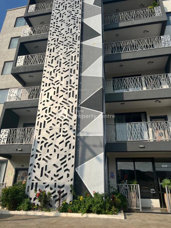 Three Bedroom Apartment, 5 Mira Street, East Airport, East Airport, Airport Residential Area, Accra, Apartment for Rent